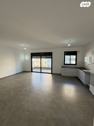 דירה, החשמונאים, נווה דוד רמז, רעננה