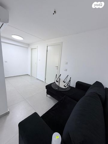 דרך המשחררים 48