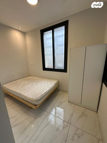 דירה, הנביאים 5, הדר מרכז, חיפה