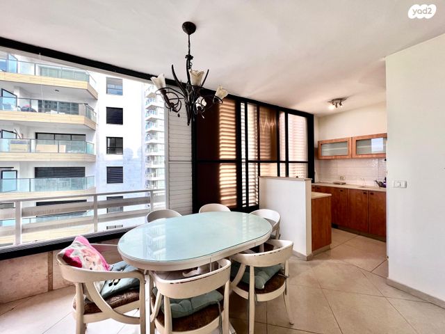 דירה, ראשון לציון, מרכז העיר דרום, נתניה