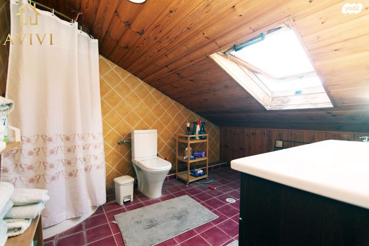 דו משפחתי, גולני, הנחלים, כפר יונה