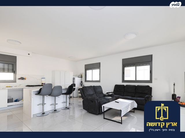 גג/ פנטהאוז, כפר סבא