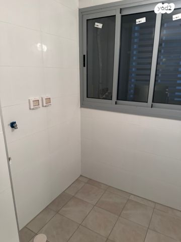 דירה, הרימון, קיראון, קרית אונו