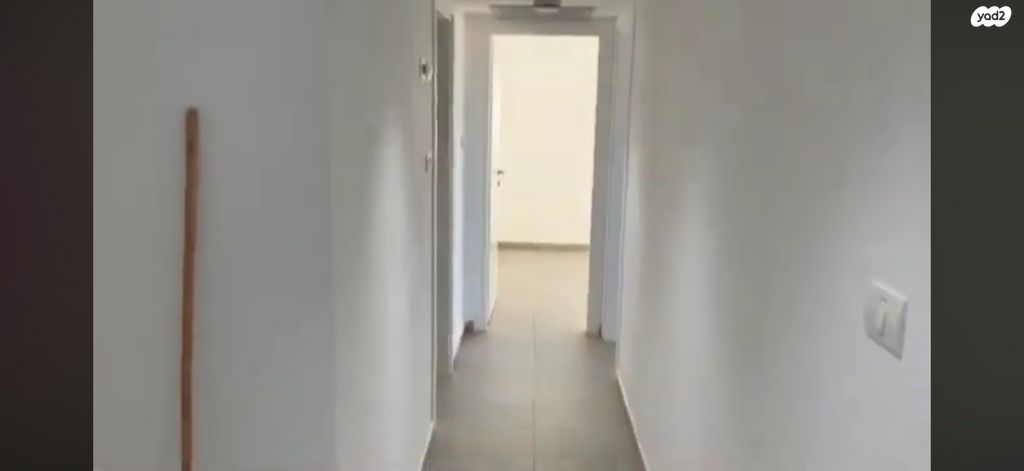 דירה, היוצרים, עיר היין, אשקלון