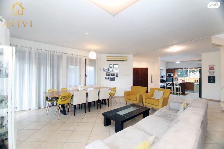 דו משפחתי, גולני, הנחלים, כפר יונה