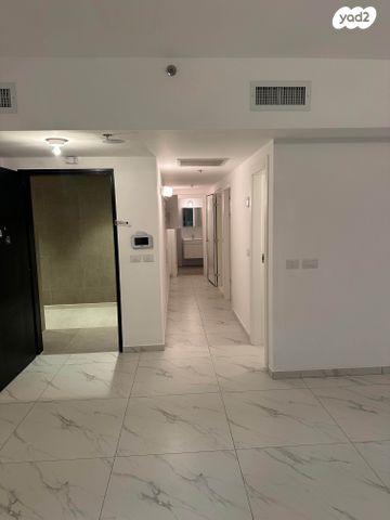 דירה, הרימון, קיראון, קרית אונו