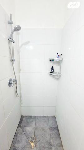 דירה, הרצליה