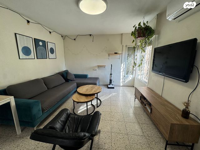 דירה, דב גרונר 234, ארמון הנציב, תלפיות מזרח, ירושלים