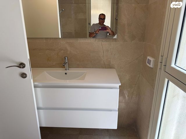 בית פרטי/ קוטג', גדעון האוזנר, הולילנד, ירושלים