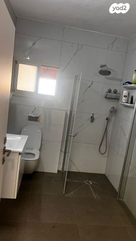 בית פרטי/ קוטג', הזית, צרופה, צרופה