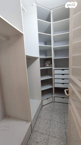 דירה, הגדוד העברי, קרית חיים מזרחית, חיפה