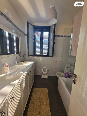 גג/ פנטהאוז, עג'מי, גבעת העליה, תל אביב יפו