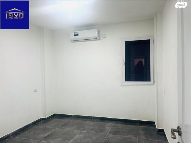 דירה, ד"ר שמורק, נאות שקד, נתניה