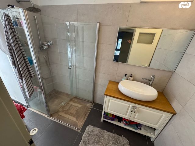 דירה, דב גרונר 234, ארמון הנציב, תלפיות מזרח, ירושלים