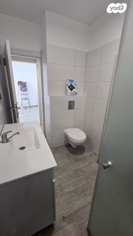 דירה, בית וגן, בת ים