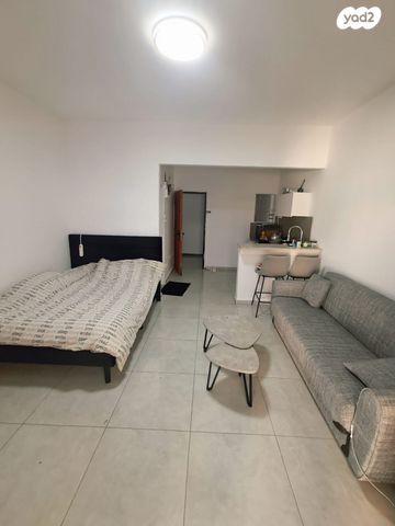 דירת גן, חנה סנש 6, מוצקין הותיקה, קרית מוצקין