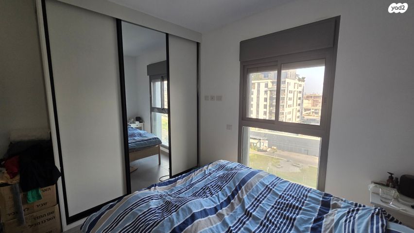 דירה, הרב עובדיה יוסף, גליל ים (מתחם הכוכבים), הרצליה