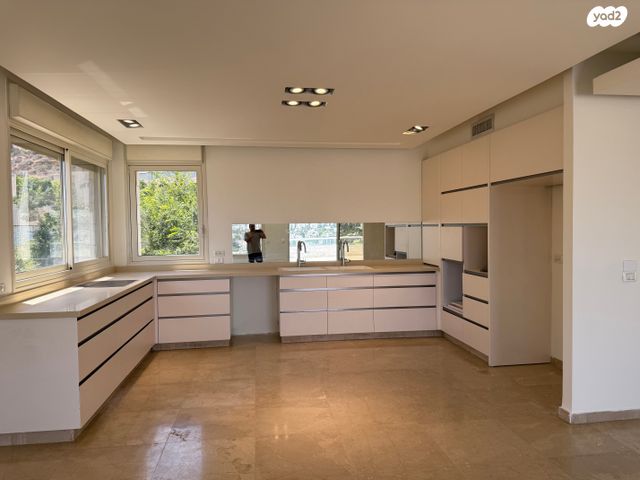 בית פרטי/ קוטג', גדעון האוזנר, הולילנד, ירושלים