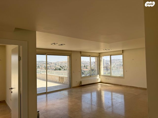 בית פרטי/ קוטג', גדעון האוזנר, הולילנד, ירושלים