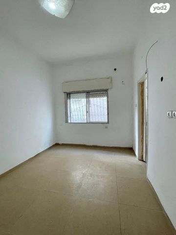 דירה, הראשונים 60, קרית חיים מזרחית, חיפה