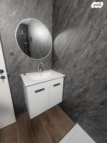 דירה, כורש 4, פרדס חנה כרכור