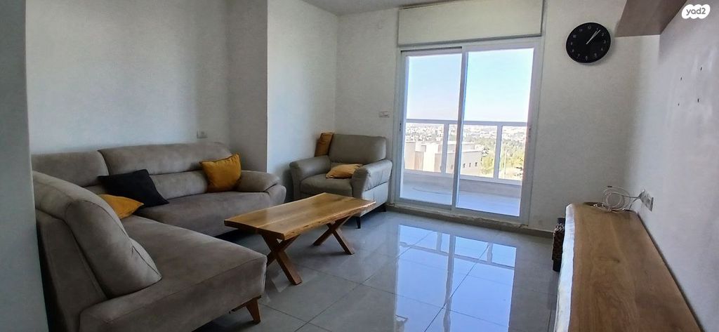 דירה, תרשיש, גילה, ירושלים