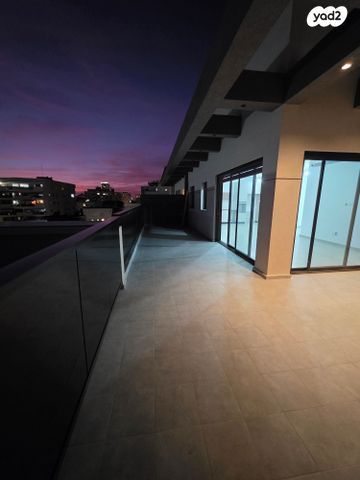 גג/ פנטהאוז, ראשון לציון