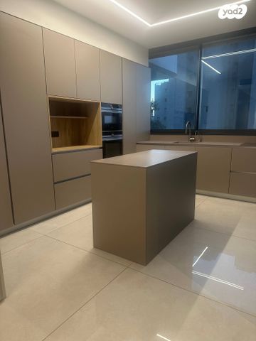 דירה, ש"י עגנון 28, כוכב הצפון, תל אביב יפו