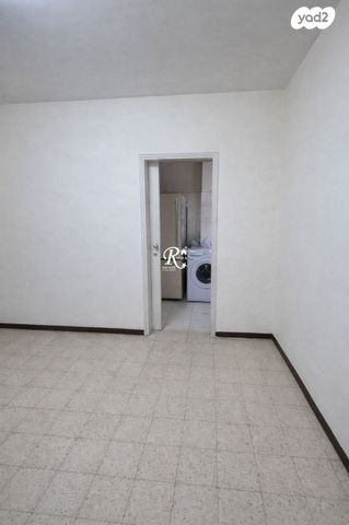 דירה, ניצנה, בת ים