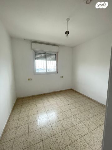 דירה, יגאל אלון 13, לב מוצקין, בנה ביתך, קרית מוצקין