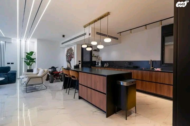 גג/ פנטהאוז, קרית רבין, חולון