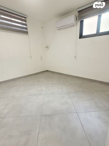 יחידת דיור, שיכוני המזרח, ראשון לציון