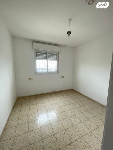 דירה, יגאל אלון 13, לב מוצקין, בנה ביתך, קרית מוצקין