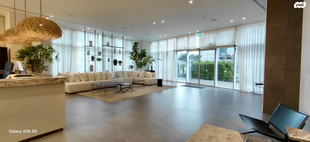 דירה, דרך מנחם בגין, מונטיפיורי, הרכבת, תל אביב יפו