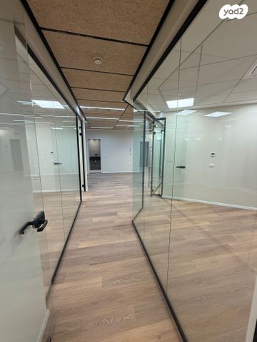 משרדים, רמת גן