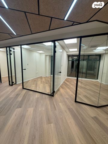 משרדים, רמת גן