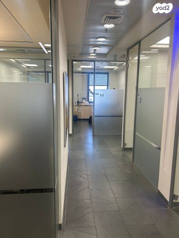 אולמות, פתח תקווה