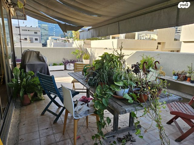 משרדים, גרשון ש"ץ, מונטיפיורי, הרכבת, תל אביב יפו