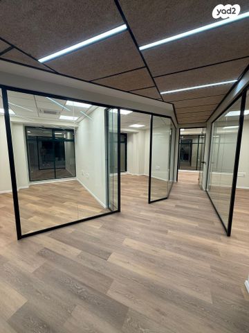 משרדים, רמת גן