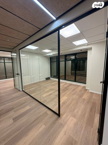 משרדים, רמת גן