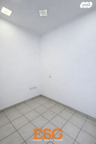 חנויות/ שטח מסחרי, רובע הקריה, הסיטי, אשדוד