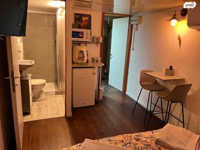 קליניקות, קרית עקרון