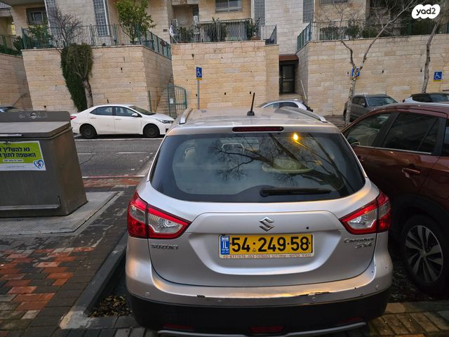 סוזוקי SX4