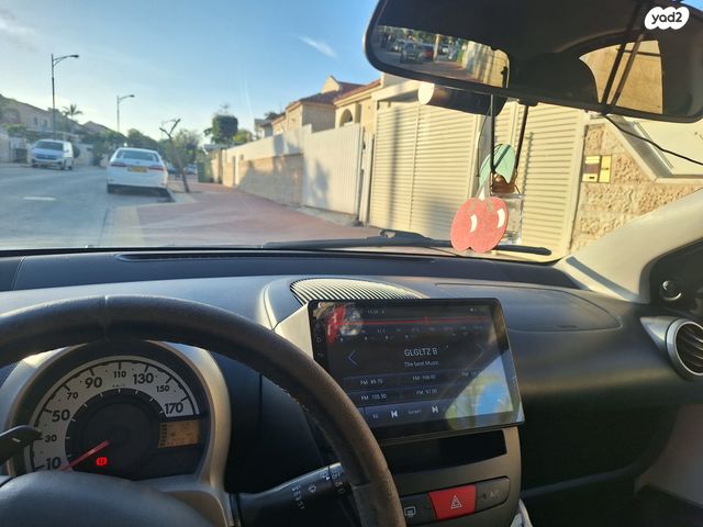 טויוטה אייגו