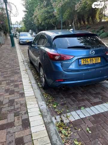 מאזדה 3