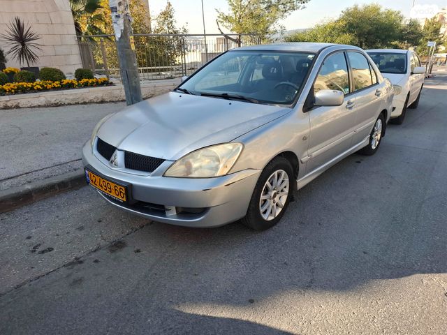 מודעת רכב מיצובישי לנסר