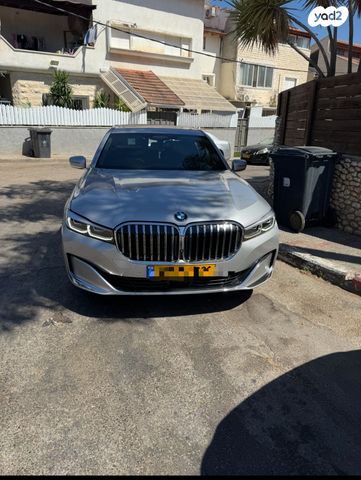 מודעת רכב ב מ וו סדרה 7