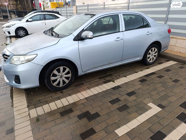 מודעת רכב טויוטה קורולה