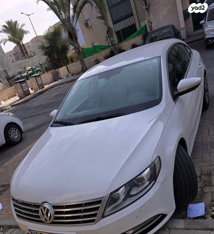 פולקסווגן פאסאט CC