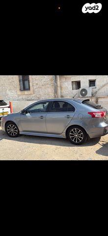 מודעת רכב מיצובישי לנסר